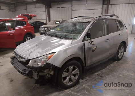 2015 Subaru Forester 2.5I Premium из США, поврежденный, VIN JF2SJAFC1FH404630